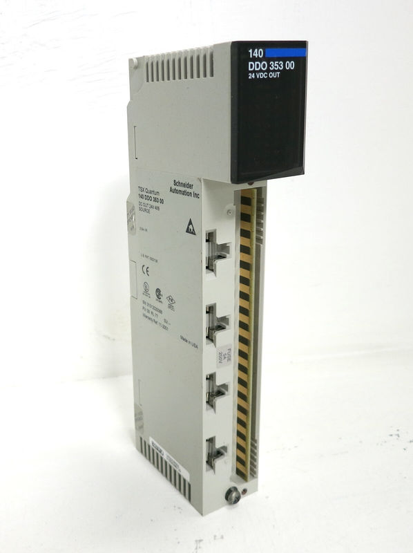 32 O Solid State Schneider PLC Module , Discrete Output Module 140DDO35300 