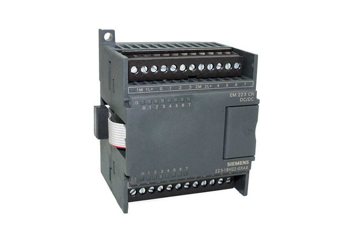 6ES7223-1BH22-0XA8 SIMATIC S7-200 Smart PLC Digital I/O Module EM 223