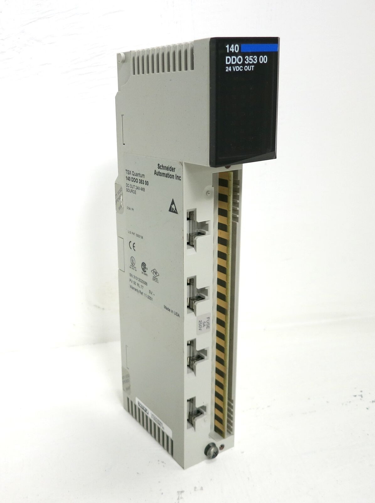 32 O Solid State Schneider PLC Module , Discrete Output Module 140DDO35300 