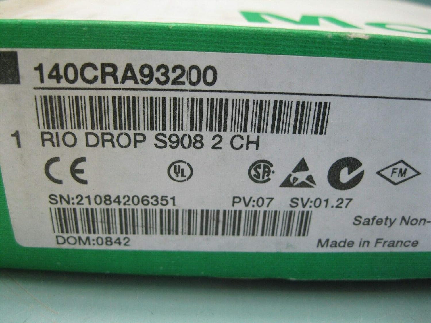 Schneider Electric Modicon Quantum PLC 140CRA93200 With Redundant Cable